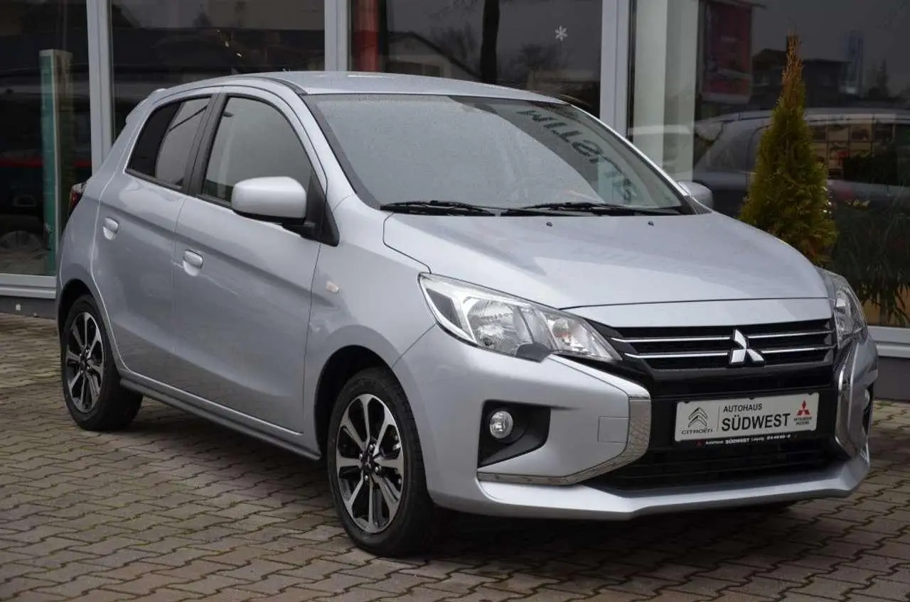 Photo 1 : Mitsubishi Space Star 2024 Petrol