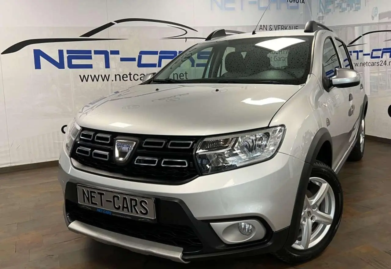 Photo 1 : Dacia Sandero 2019 Essence