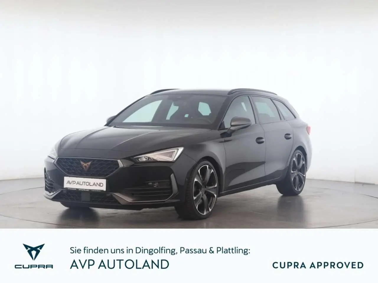 Photo 1 : Cupra Leon 2023 Petrol