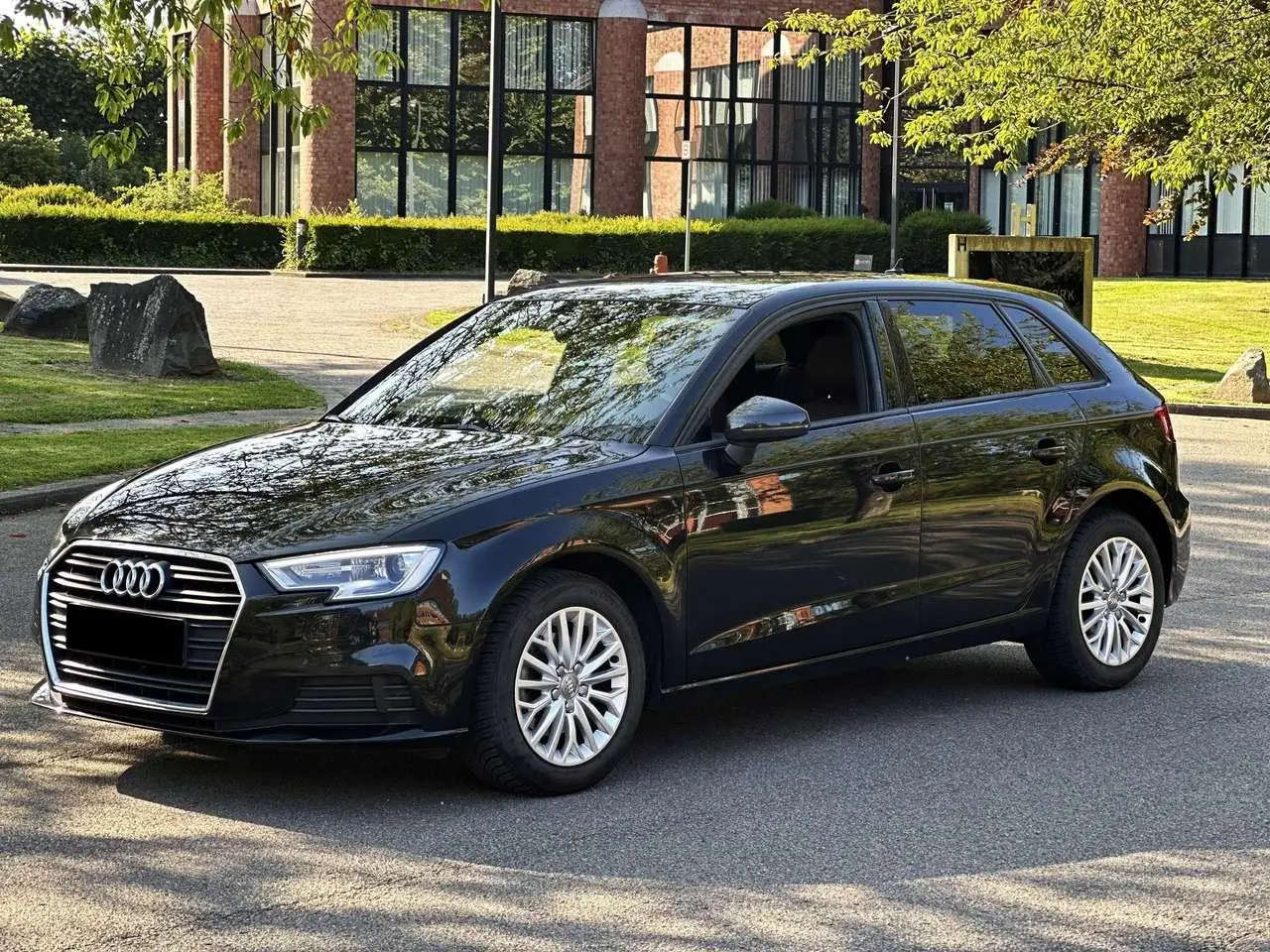 Photo 1 : Audi A3 2018 Essence