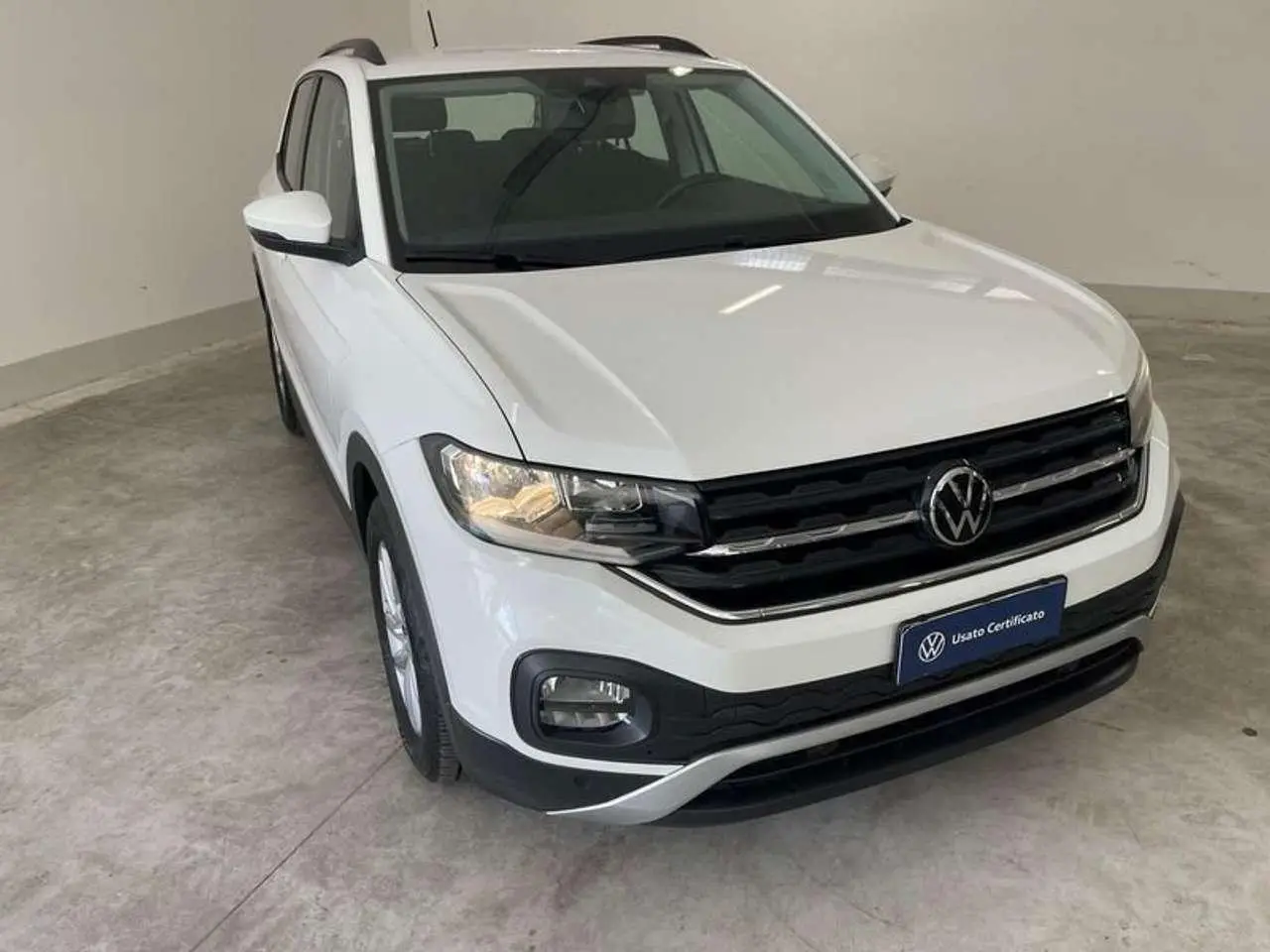 Photo 1 : Volkswagen T-cross 2021 Essence