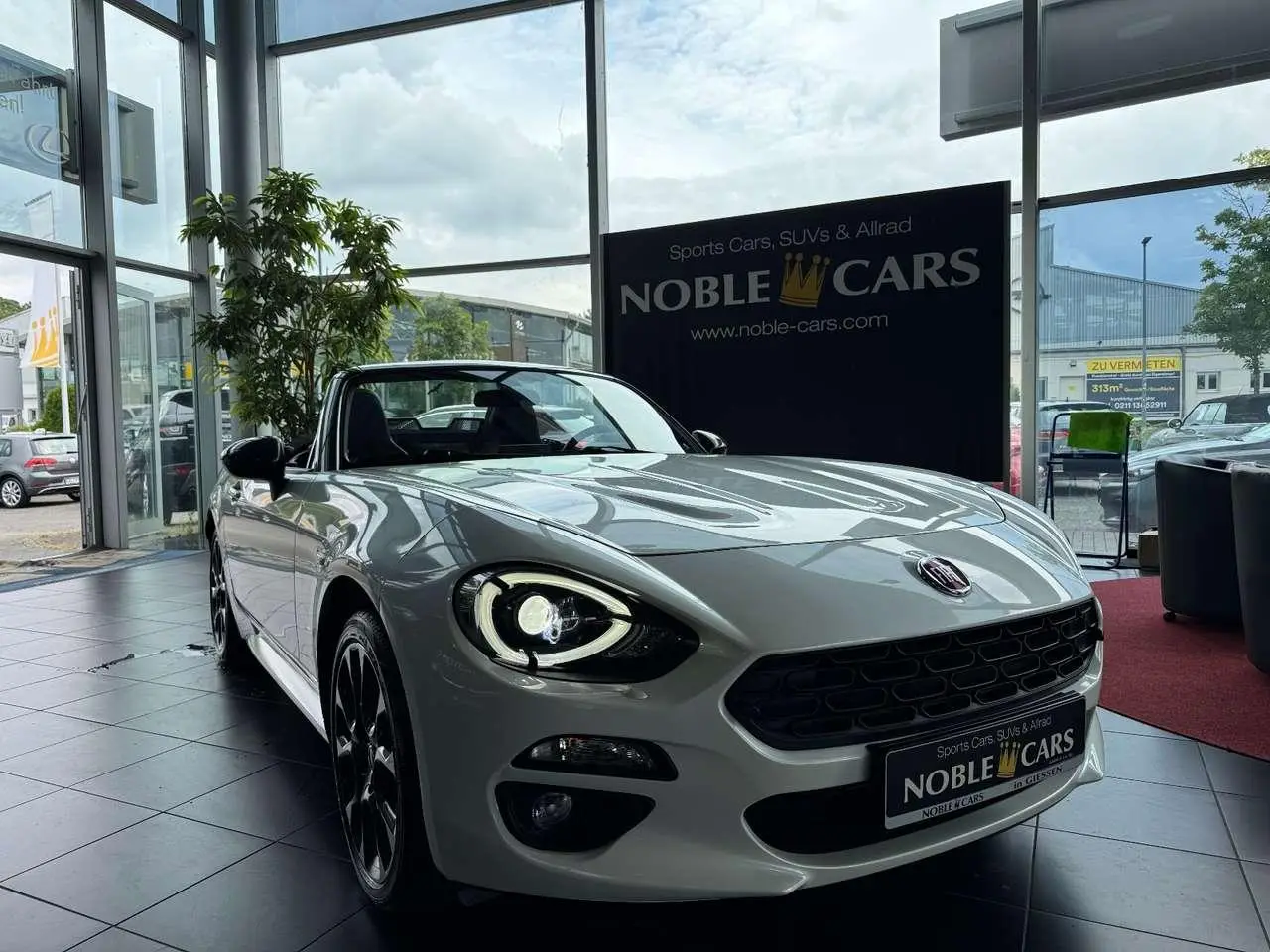 Photo 1 : Fiat 124 Spider 2019 Petrol