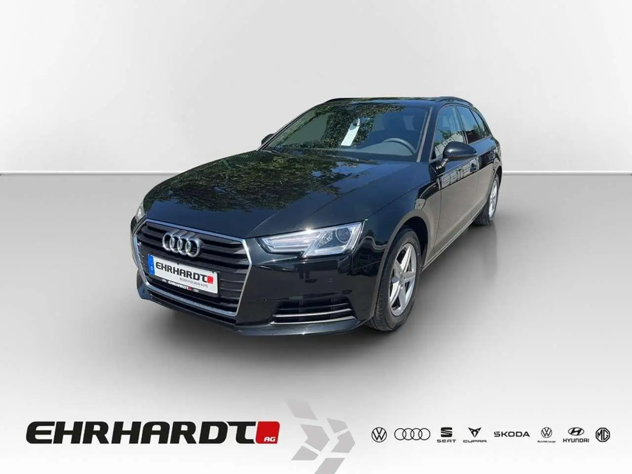 Photo 1 : Audi A4 2019 Essence