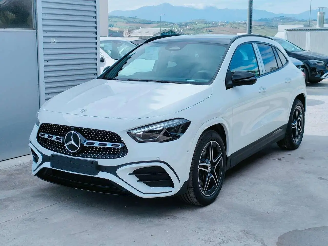 Photo 1 : Mercedes-benz Classe Gla 2024 Diesel