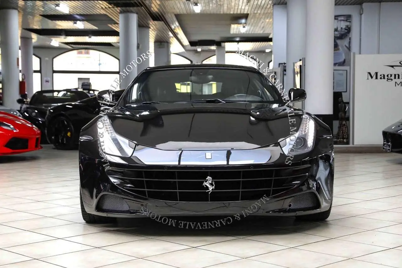 Photo 1 : Ferrari Ff 2015 Essence