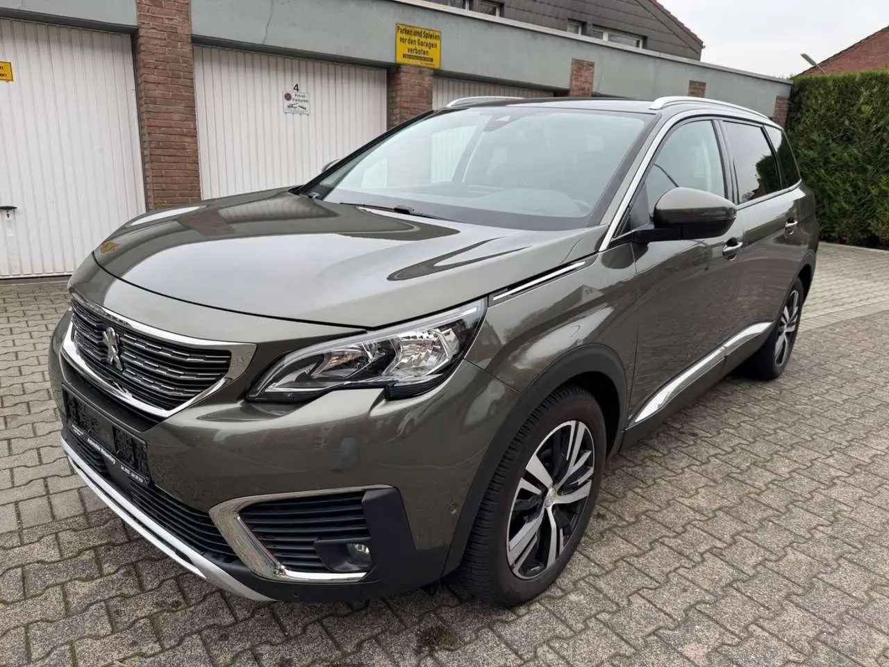 Photo 1 : Peugeot 5008 2020 Diesel