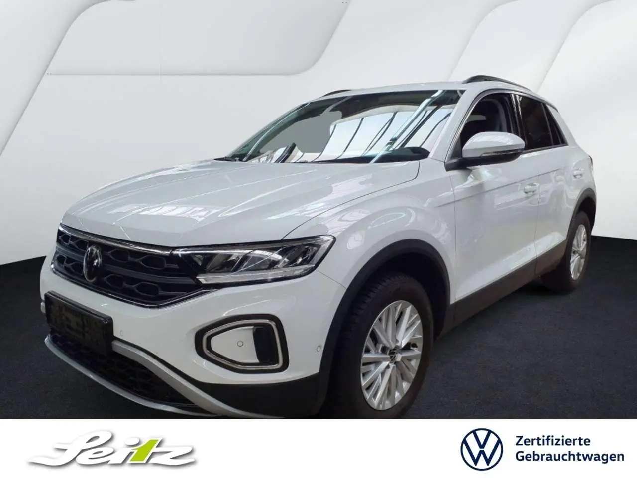 Photo 1 : Volkswagen T-roc 2024 Essence