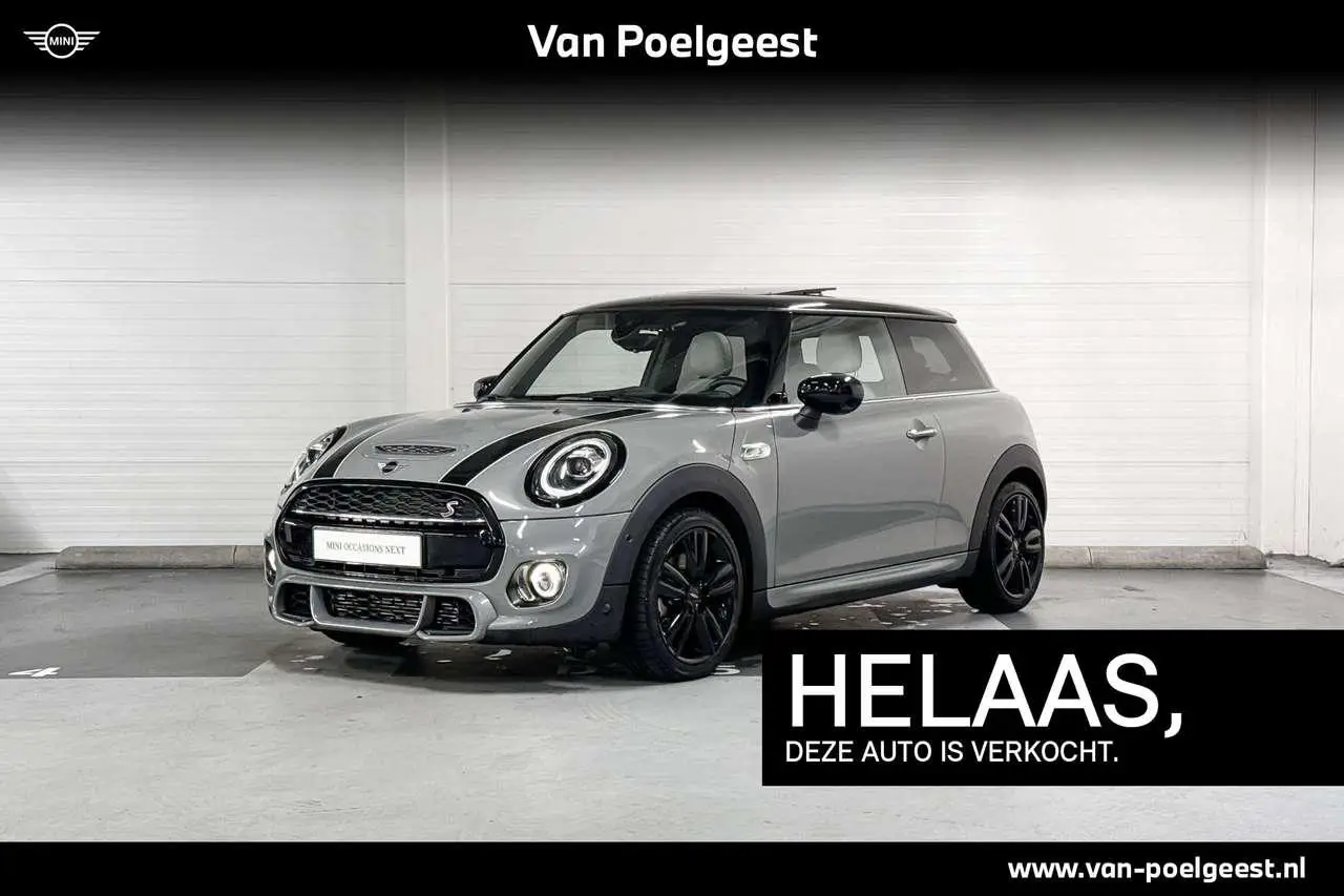 Photo 1 : Mini Cooper 2020 Petrol