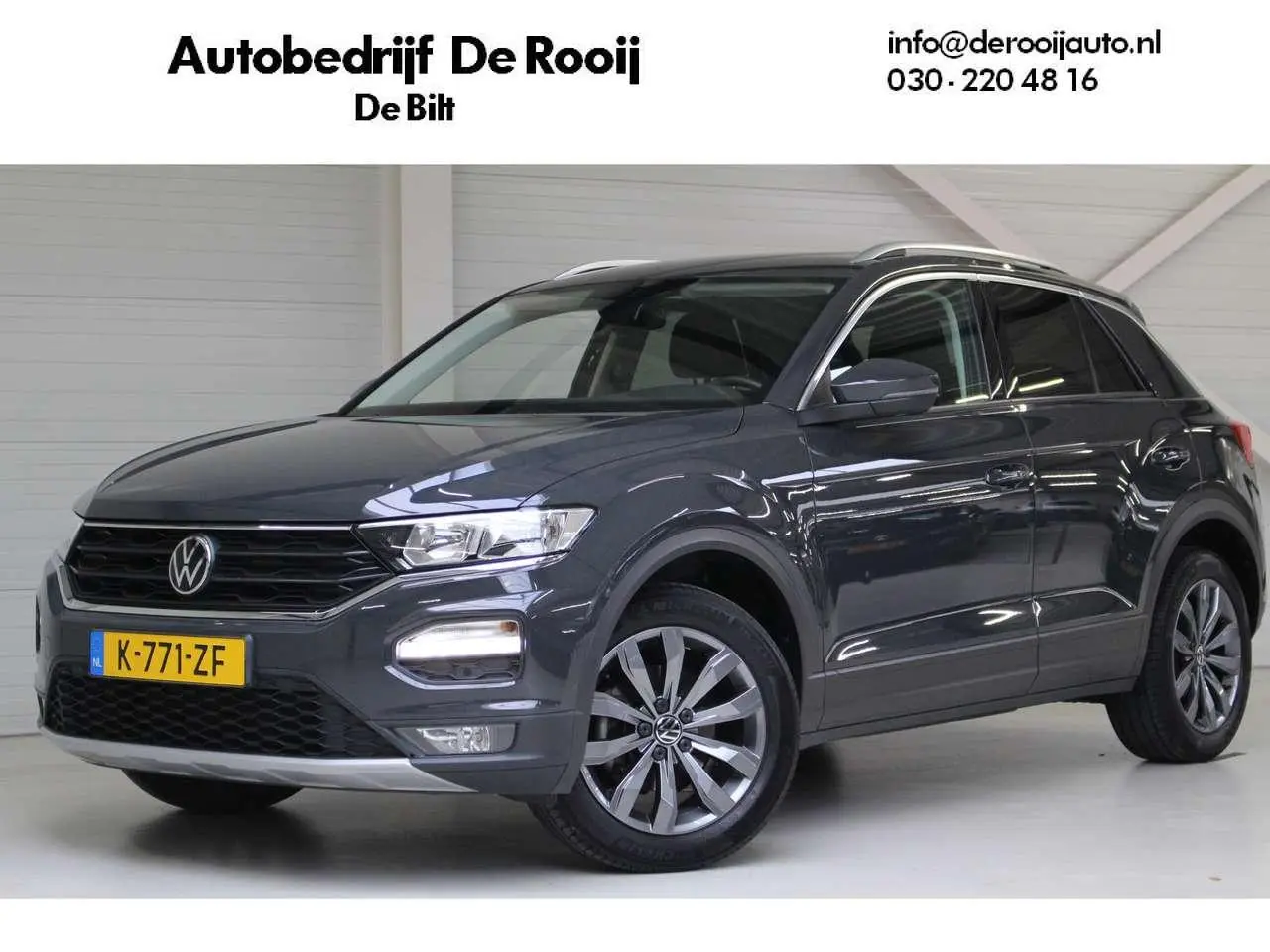 Photo 1 : Volkswagen T-roc 2021 Essence