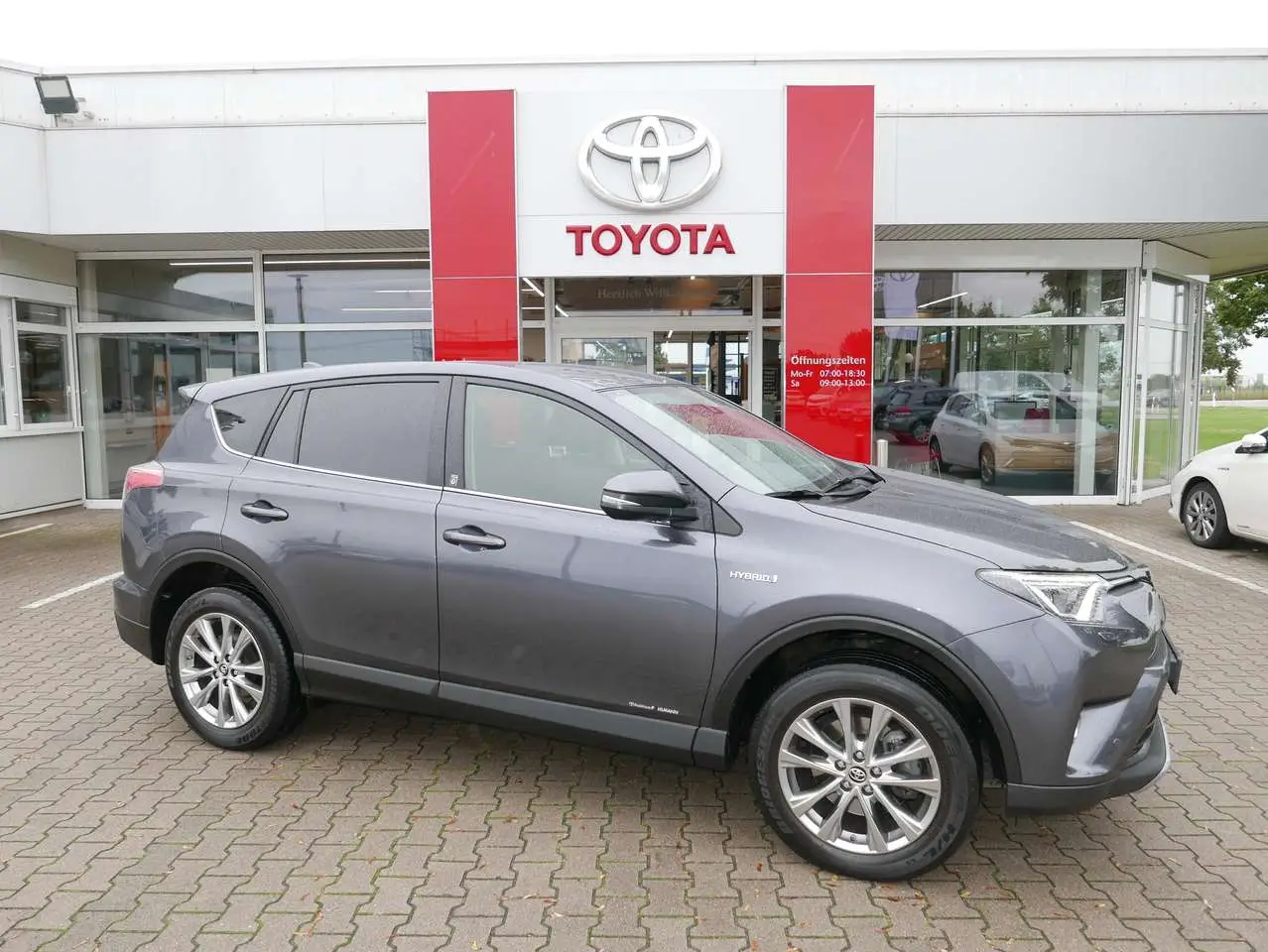 Photo 1 : Toyota Rav4 2019 Hybrid