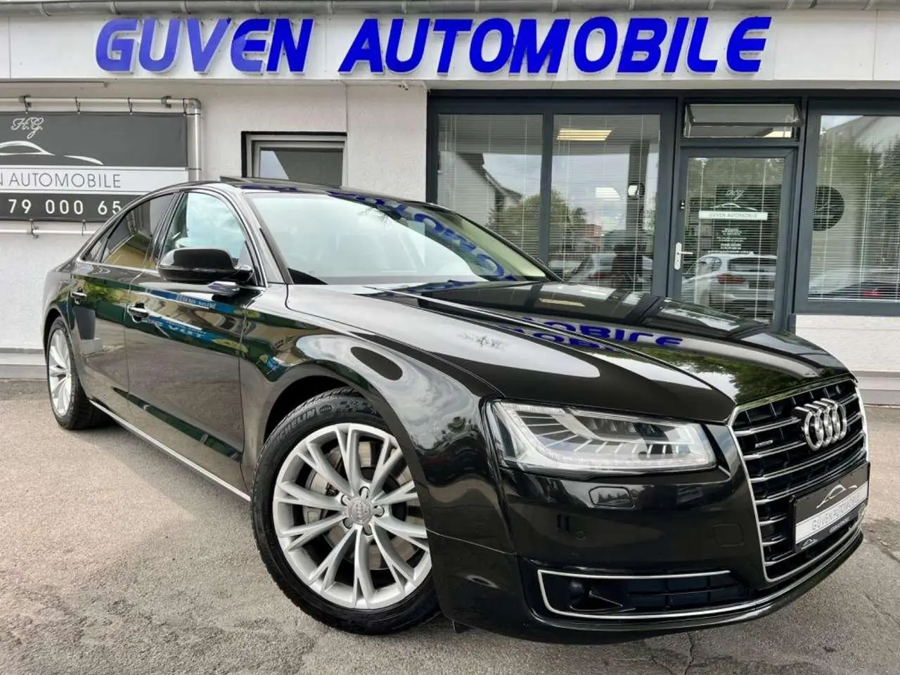 Photo 1 : Audi A8 2017 Petrol