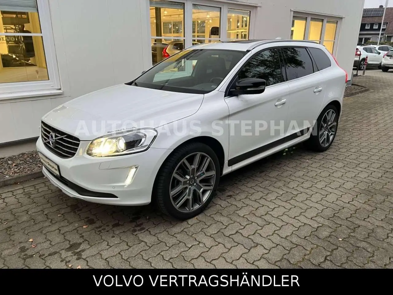 Photo 1 : Volvo Xc60 2017 Diesel