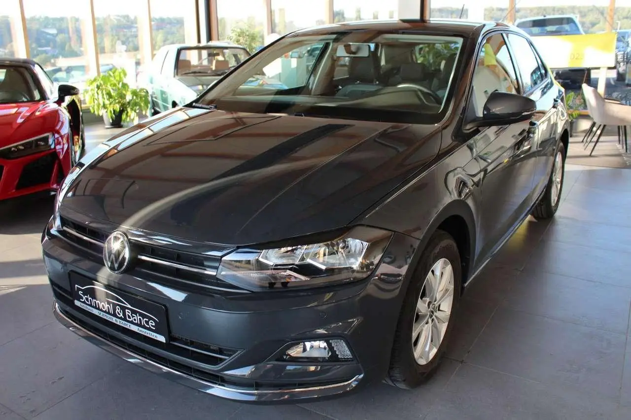 Photo 1 : Volkswagen Polo 2021 Essence