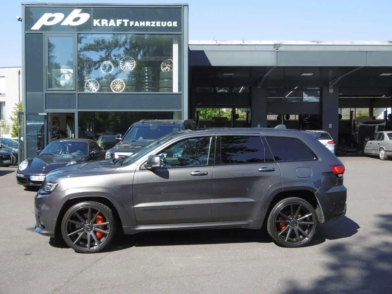 Photo 1 : Jeep Grand Cherokee 2019 Essence