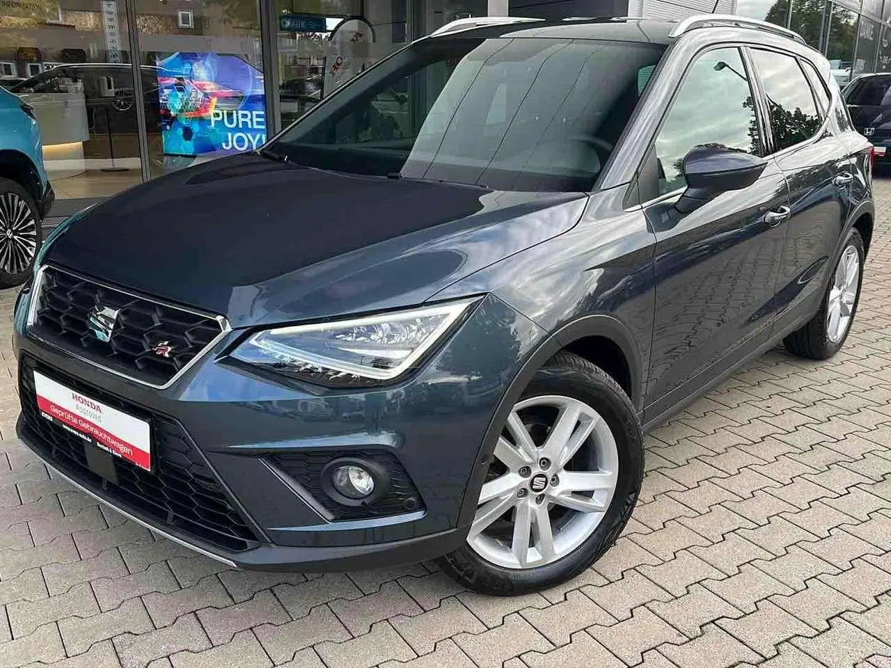 Photo 1 : Seat Arona 2021 Essence