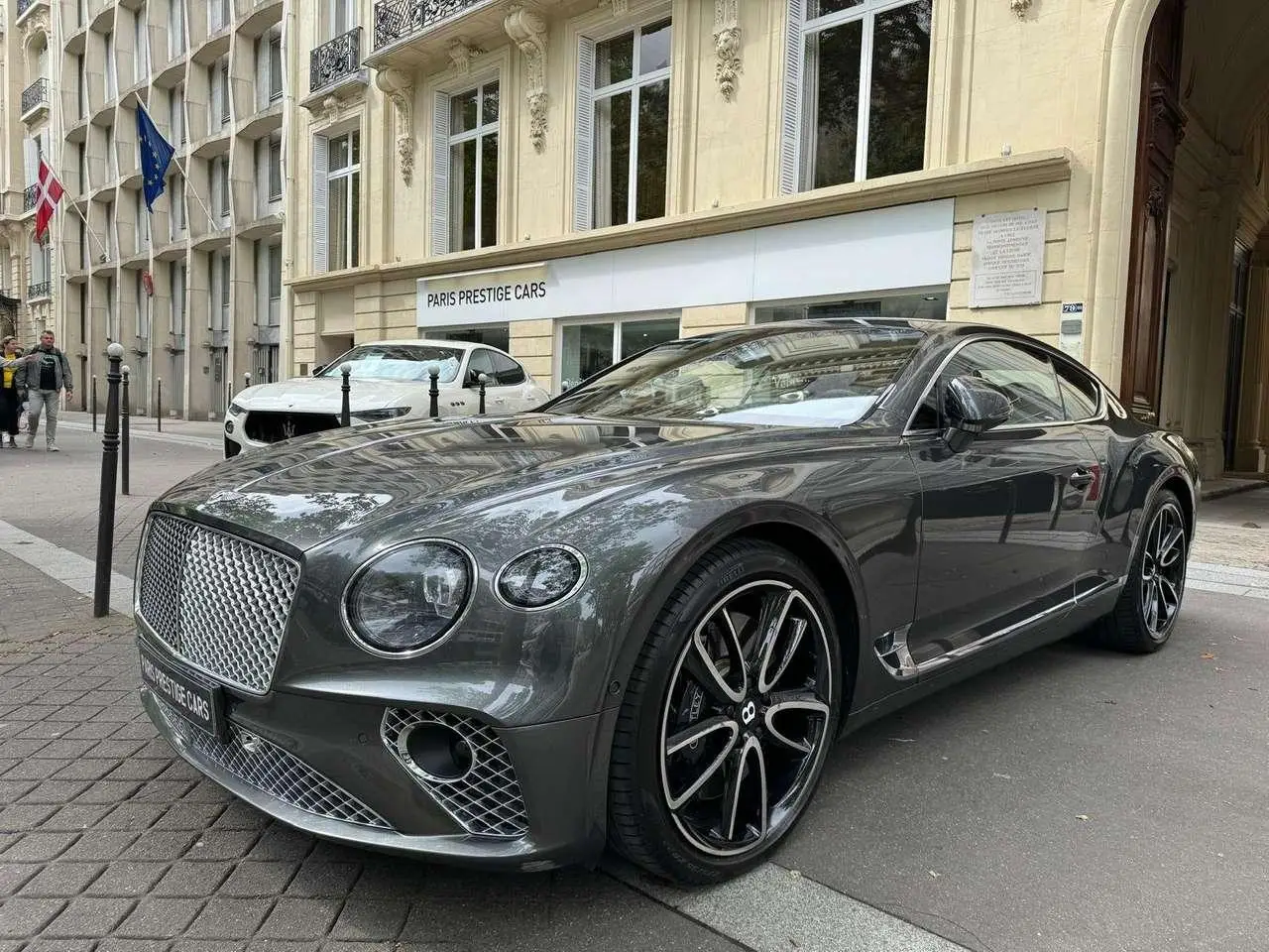 Photo 1 : Bentley Continental 2018 Essence