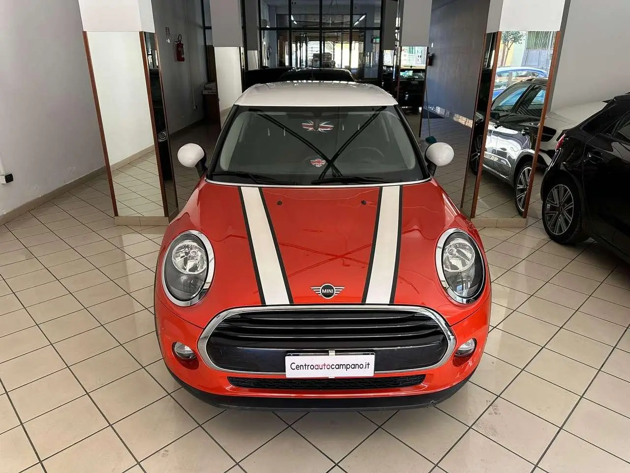 Photo 1 : Mini Cooper 2018 Diesel