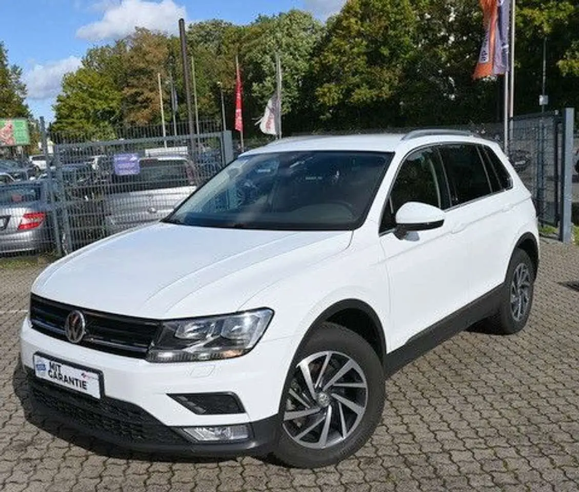 Photo 1 : Volkswagen Tiguan 2017 Petrol