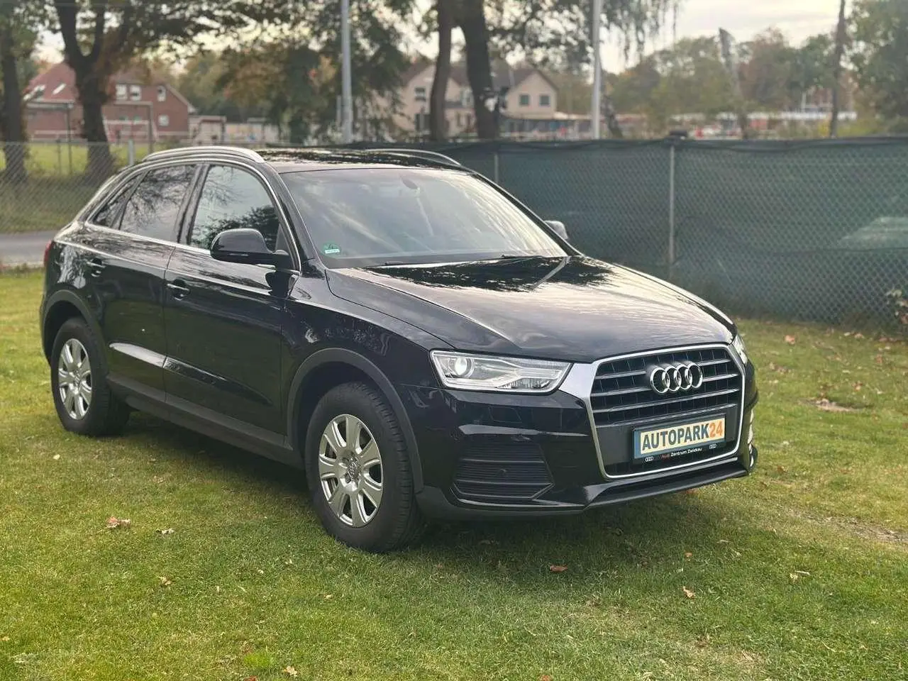 Photo 1 : Audi Q3 2015 Essence