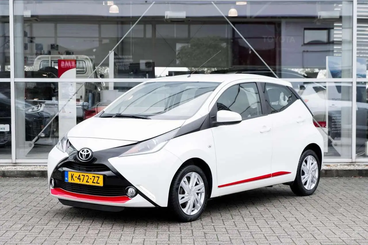 Photo 1 : Toyota Aygo 2014 Petrol