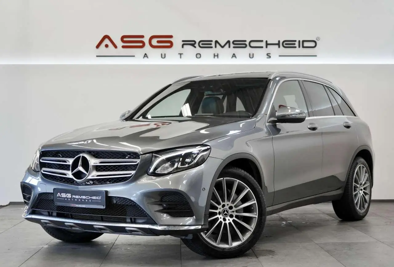 Photo 1 : Mercedes-benz Classe Glc 2018 Petrol