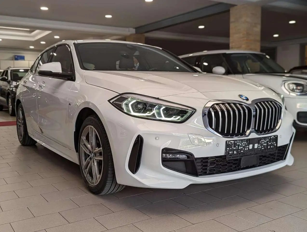 Photo 1 : Bmw Serie 1 2019 Petrol