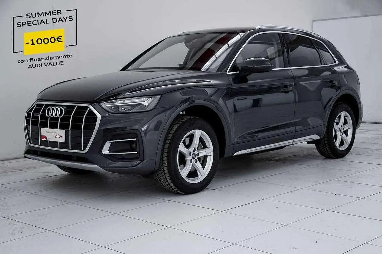 Photo 1 : Audi Q5 2021 Diesel