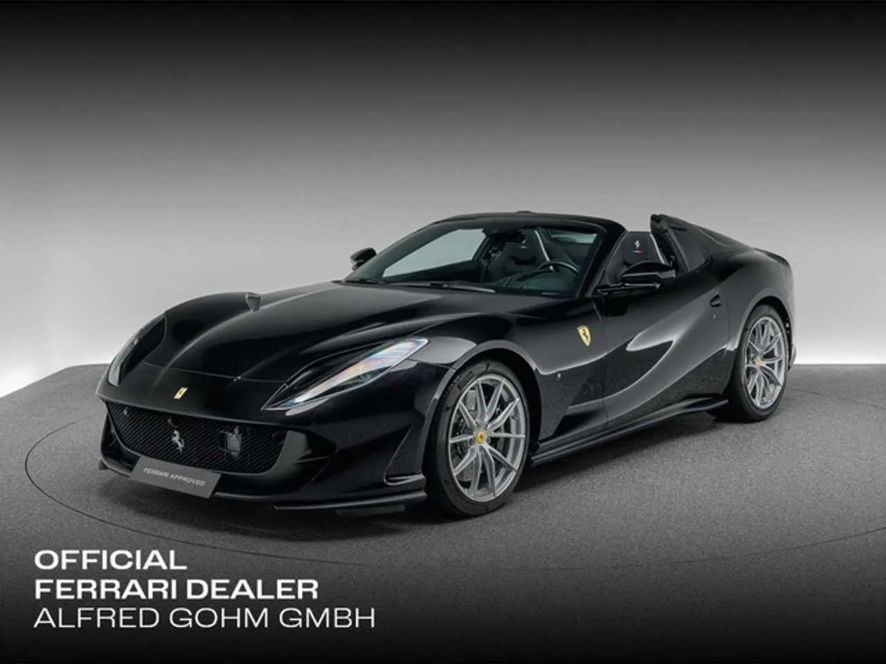 Photo 1 : Ferrari 812 2023 Petrol