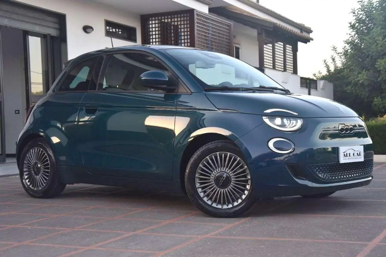 Photo 1 : Fiat 500 2021 Électrique