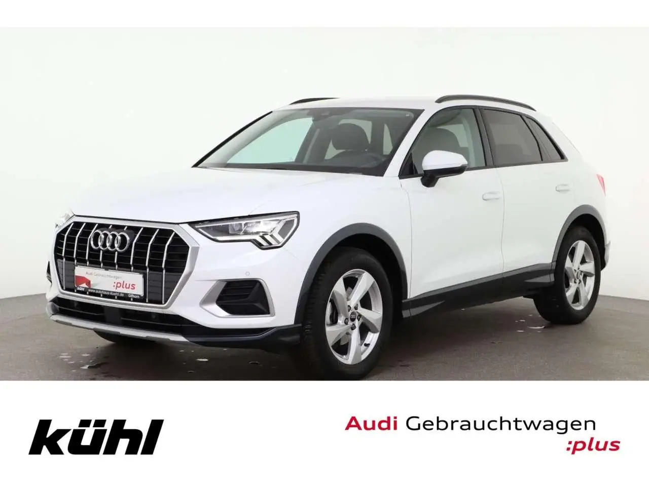 Photo 1 : Audi Q3 2022 Essence