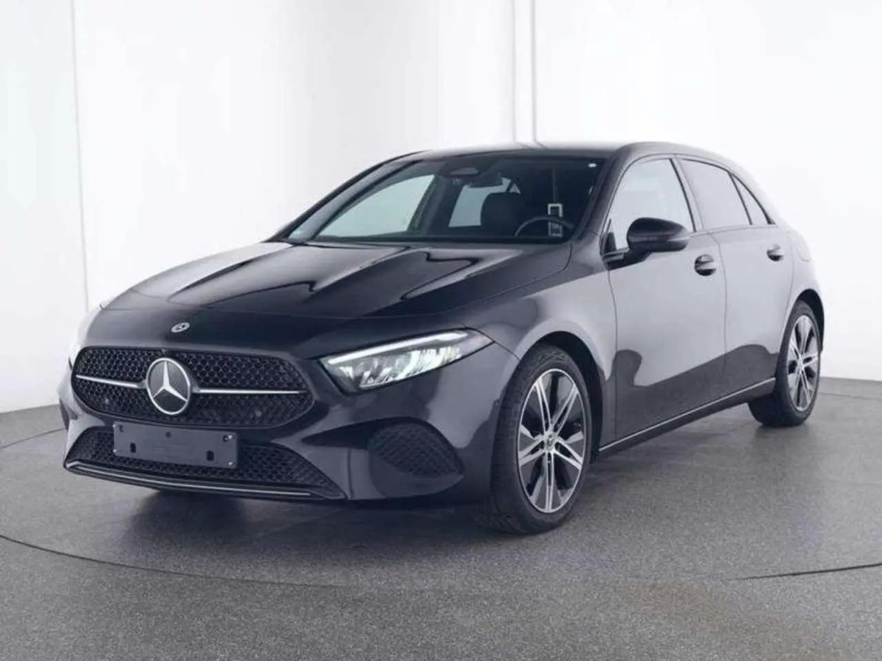 Photo 1 : Mercedes-benz Classe A 2023 Hybrid