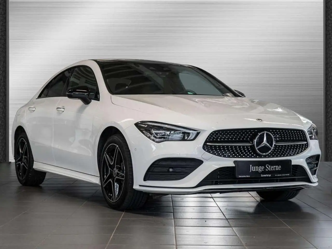 Photo 1 : Mercedes-benz Classe Cla 2023 Hybride