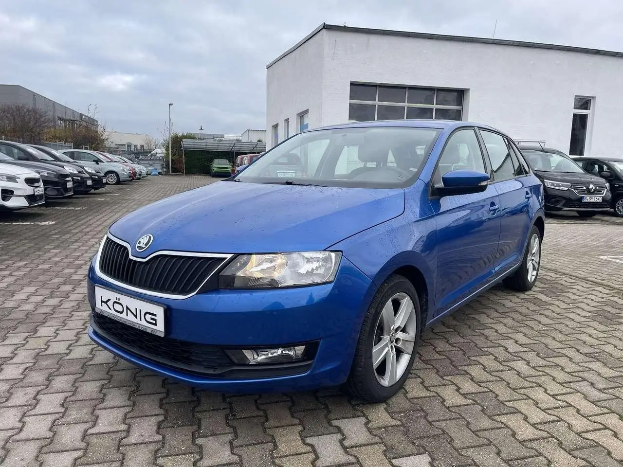 Photo 1 : Skoda Rapid 2017 Petrol