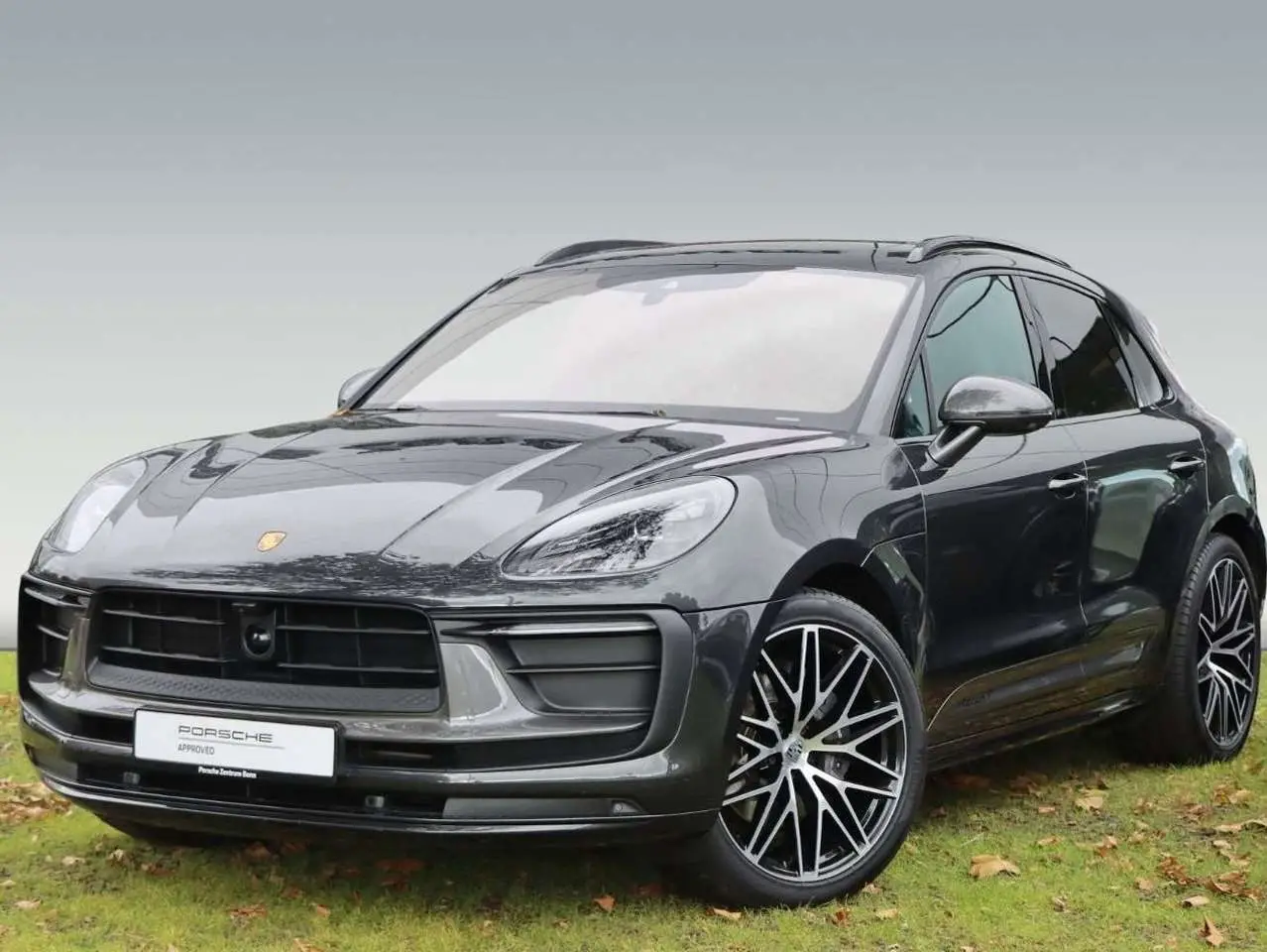 Photo 1 : Porsche Macan 2023 Petrol