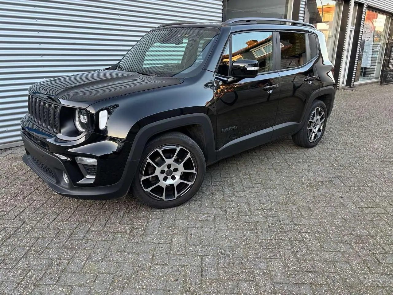 Photo 1 : Jeep Renegade 2020 Essence