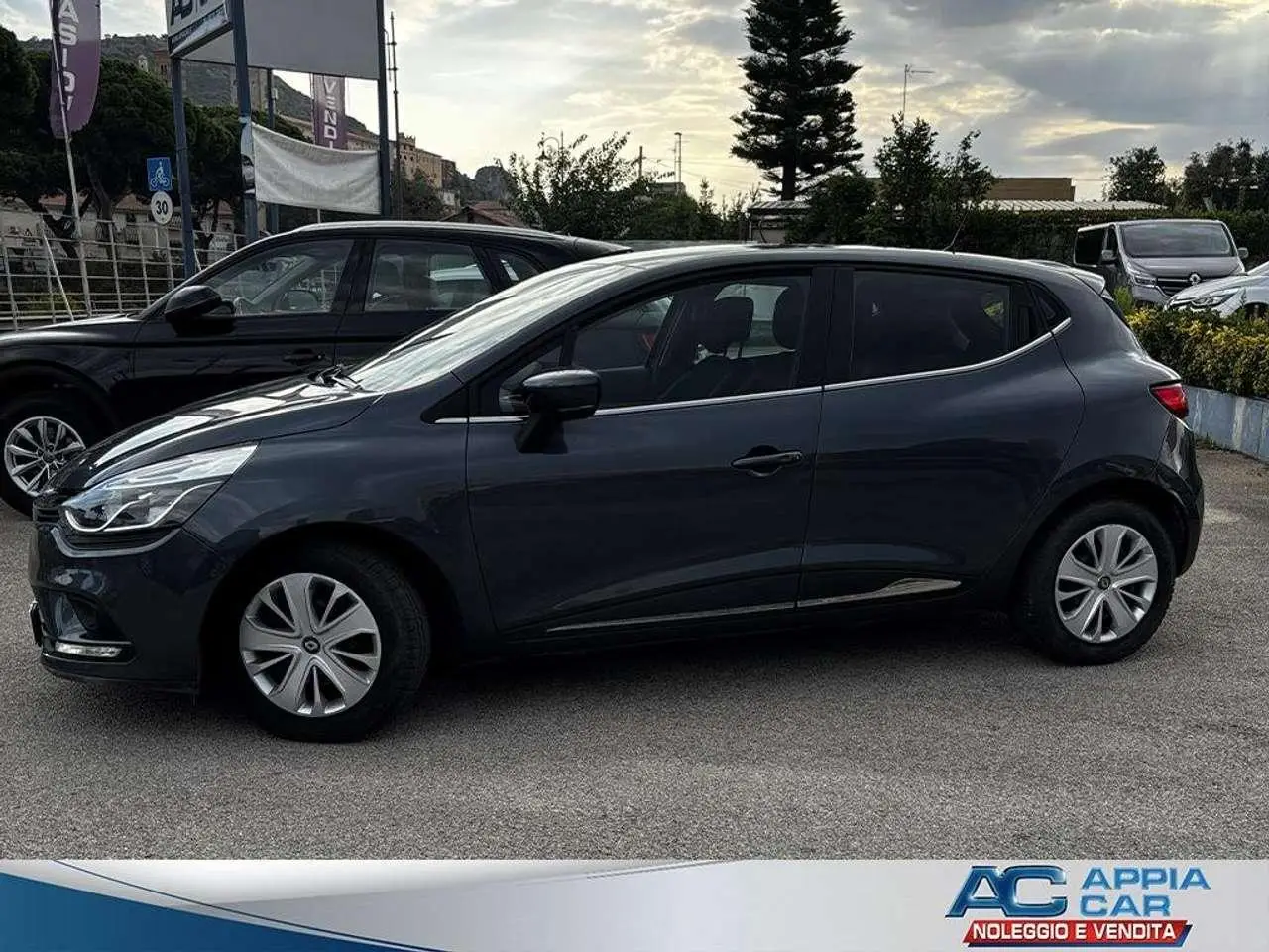 Photo 1 : Renault Clio 2018 Diesel