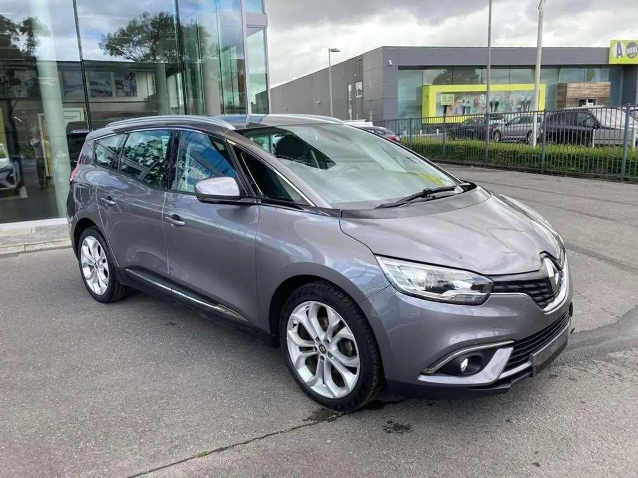 Photo 1 : Renault Grand Scenic 2018 Petrol