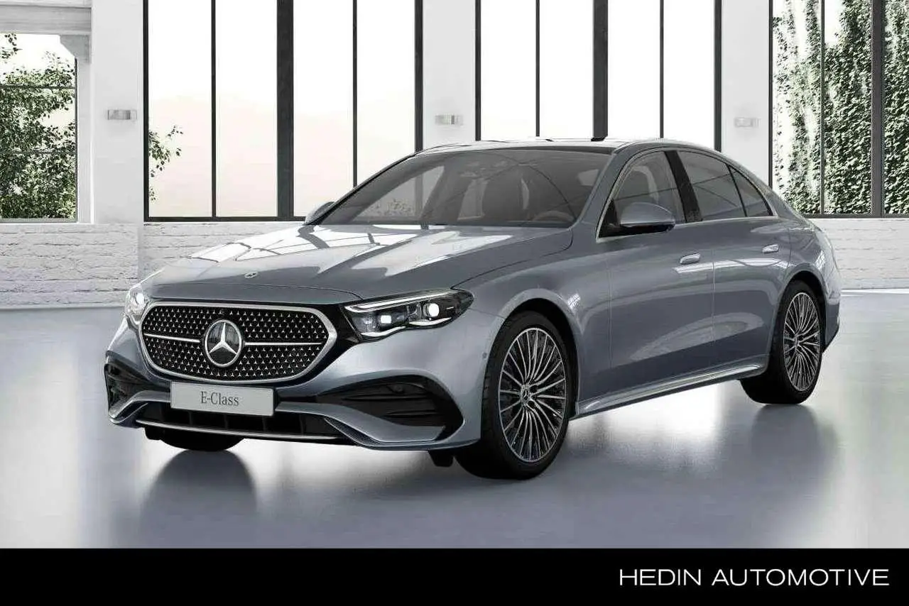 Photo 1 : Mercedes-benz Classe E 2024 Hybrid