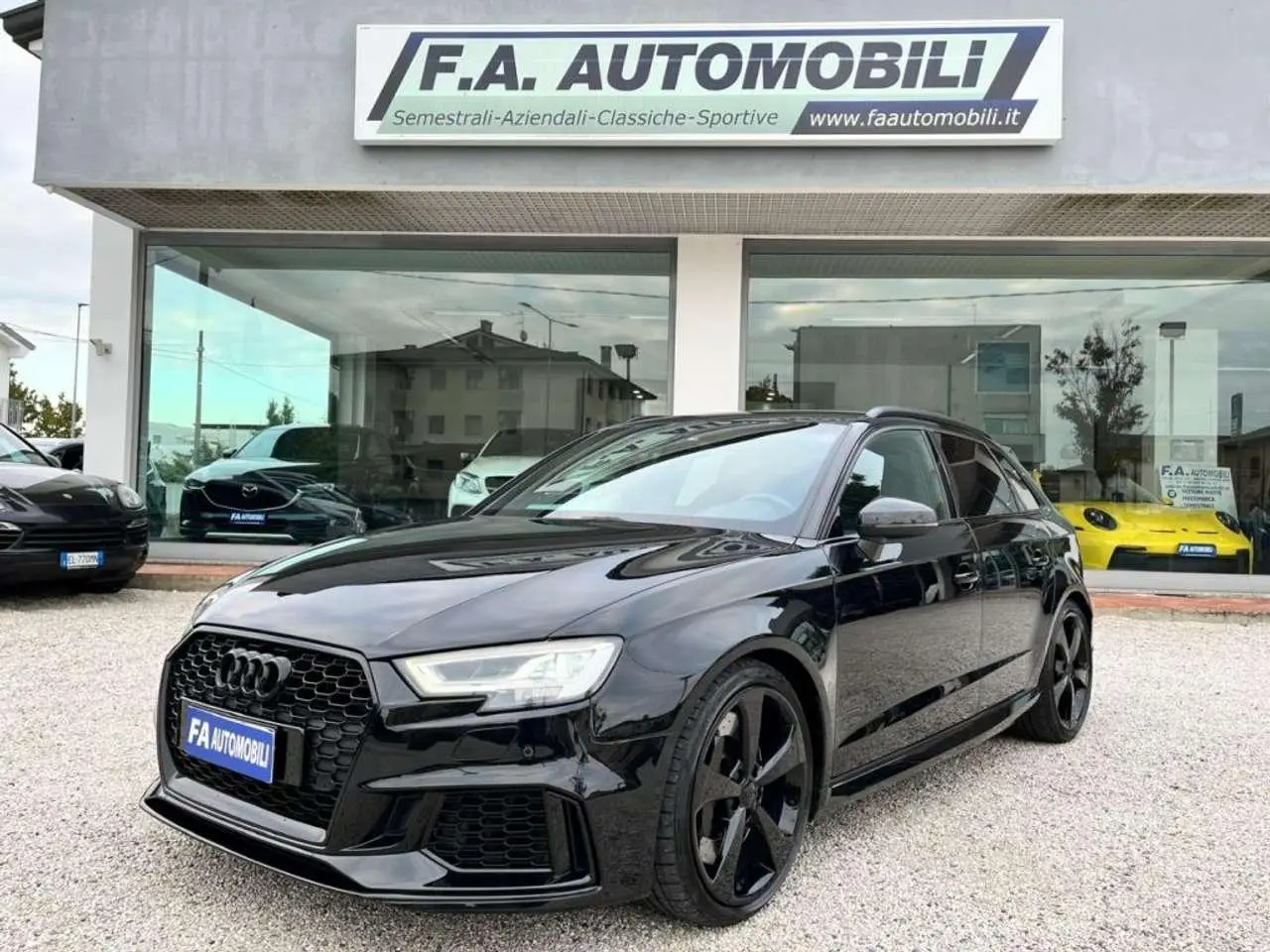 Photo 1 : Audi Rs3 2018 Petrol