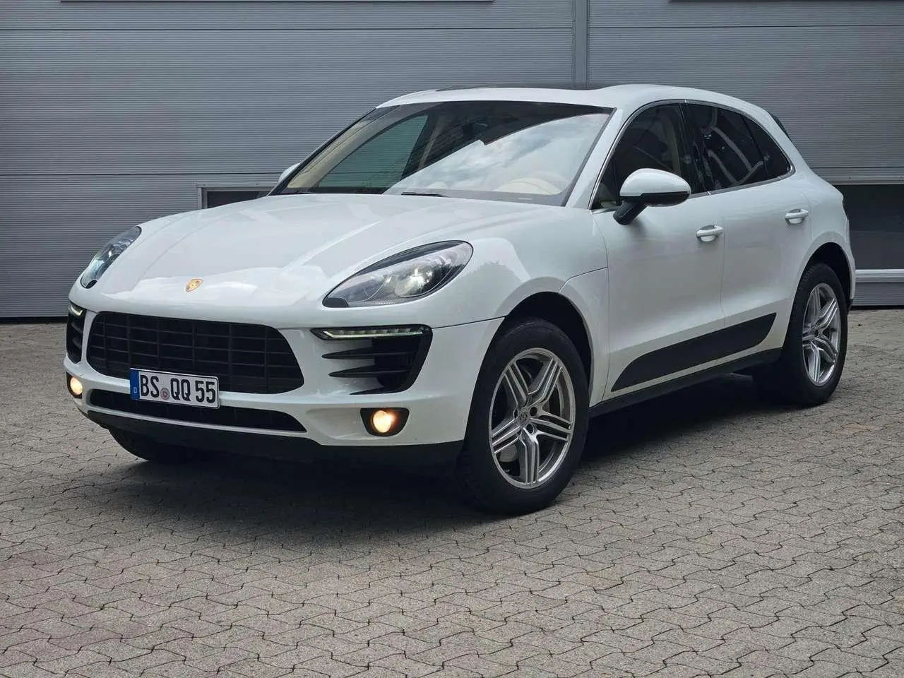 Photo 1 : Porsche Macan 2016 Petrol