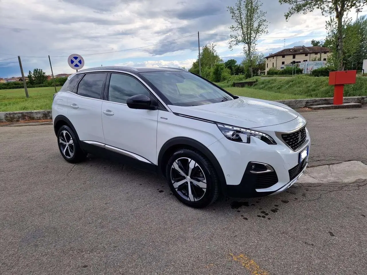 Photo 1 : Peugeot 3008 2019 Diesel