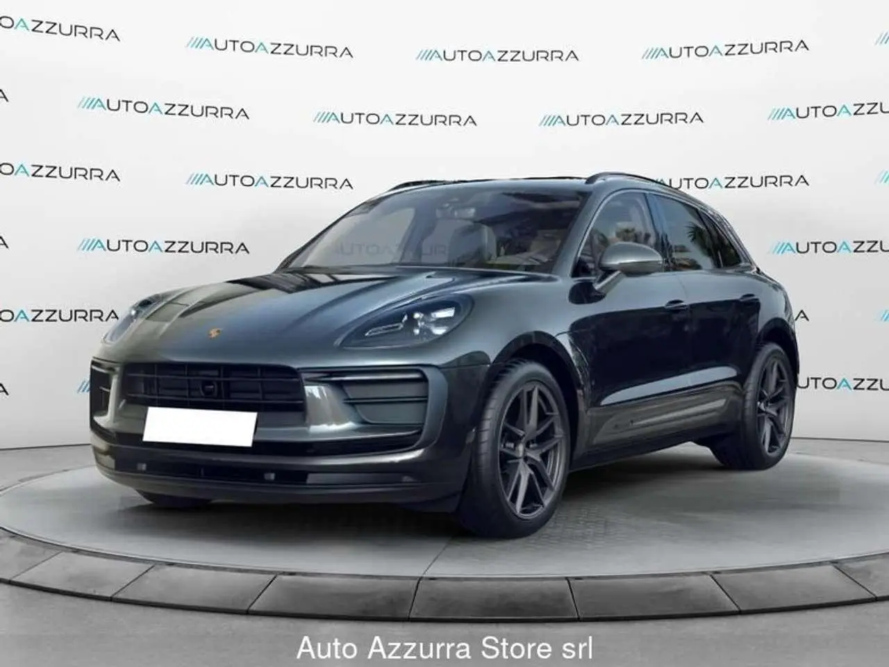 Photo 1 : Porsche Macan 2024 Petrol