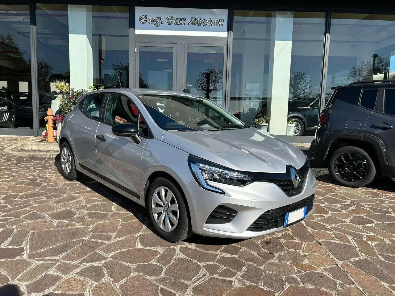 Photo 1 : Renault Clio 2023 Essence