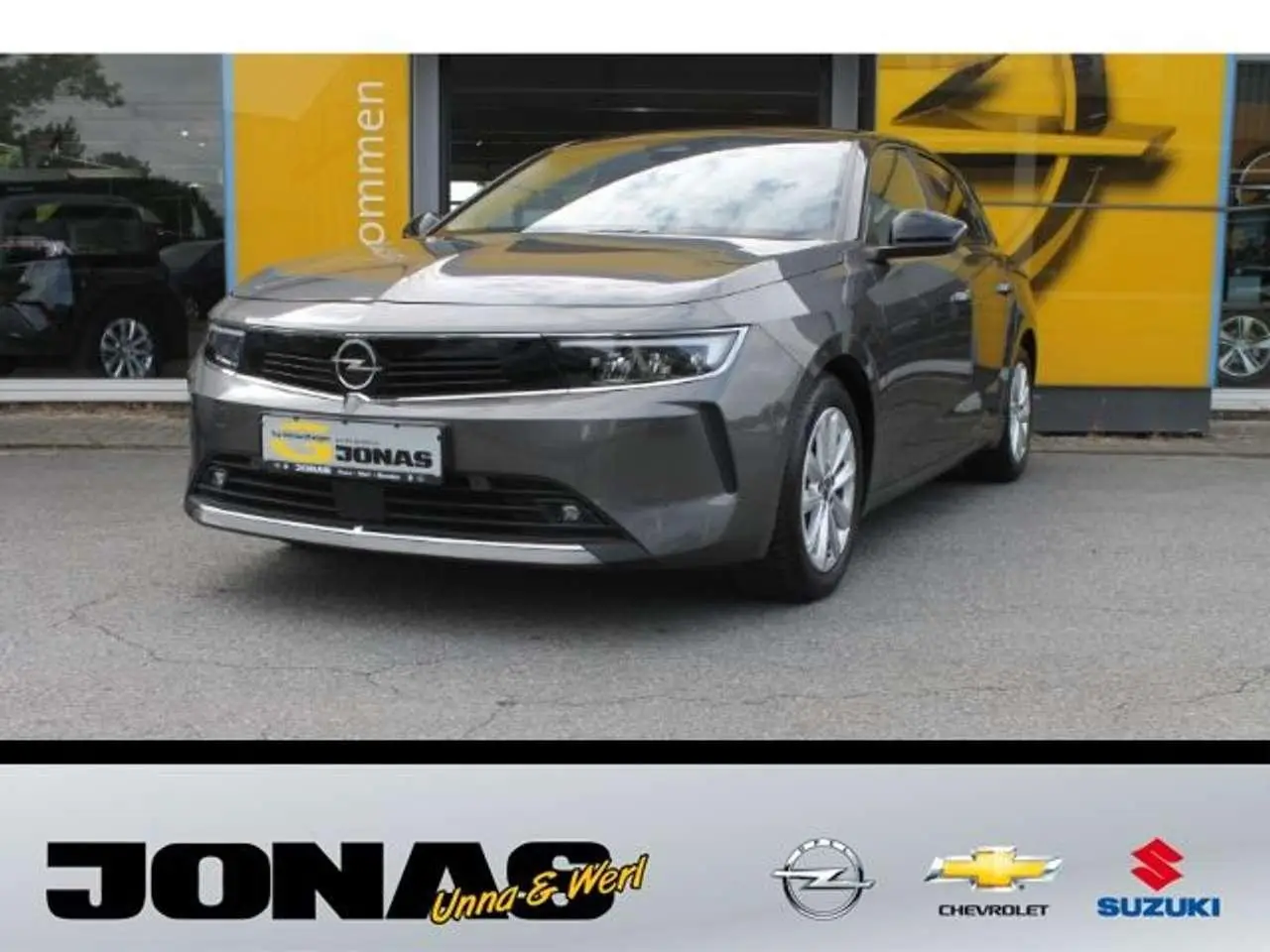 Photo 1 : Opel Astra 2023 Essence