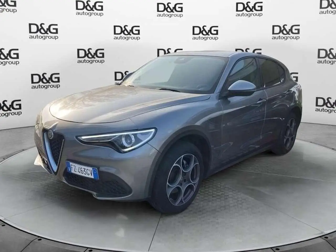 Photo 1 : Alfa Romeo Stelvio 2019 Diesel