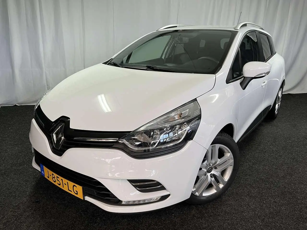 Photo 1 : Renault Clio 2020 Essence