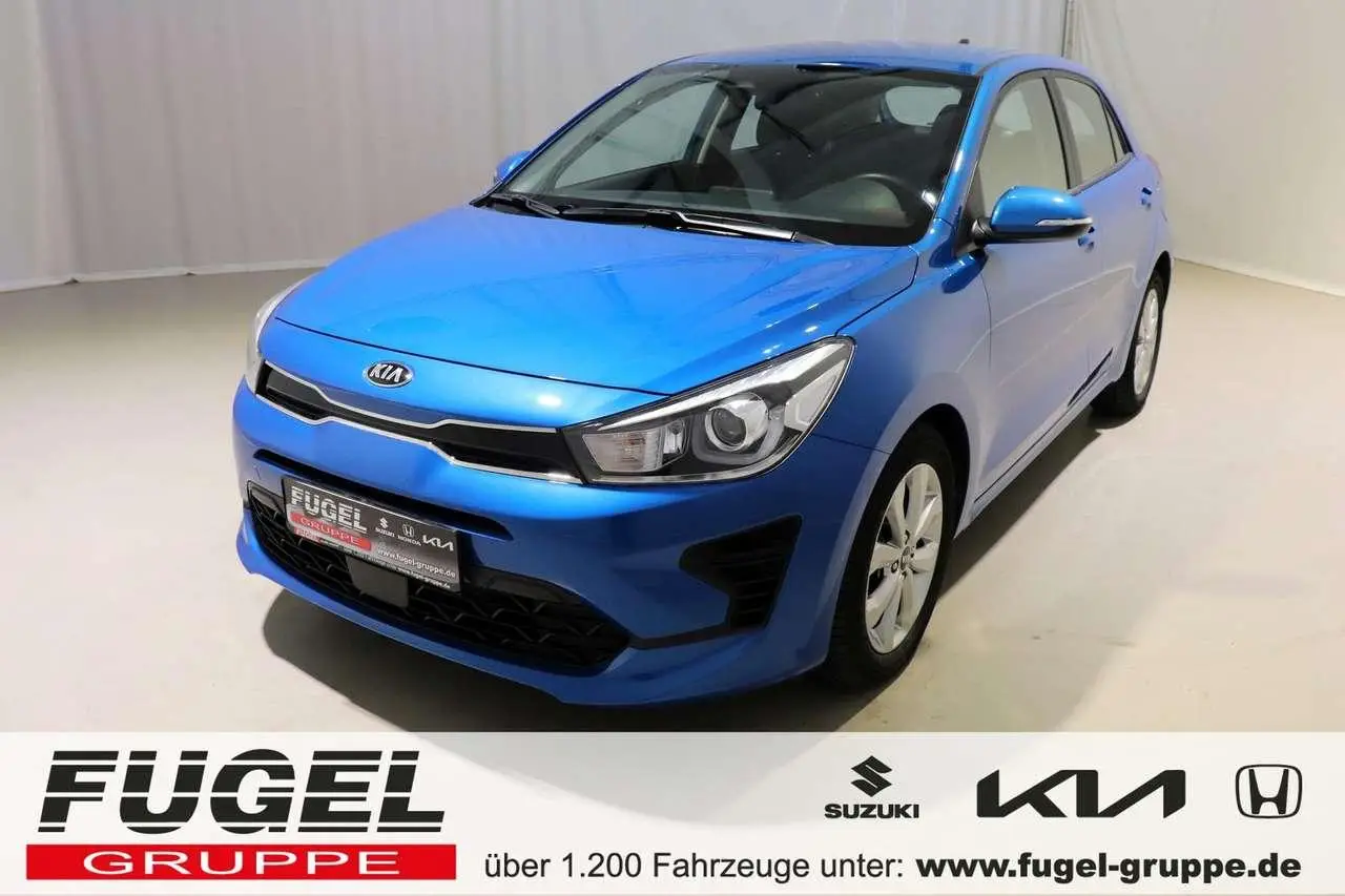 Photo 1 : Kia Rio 2021 Essence