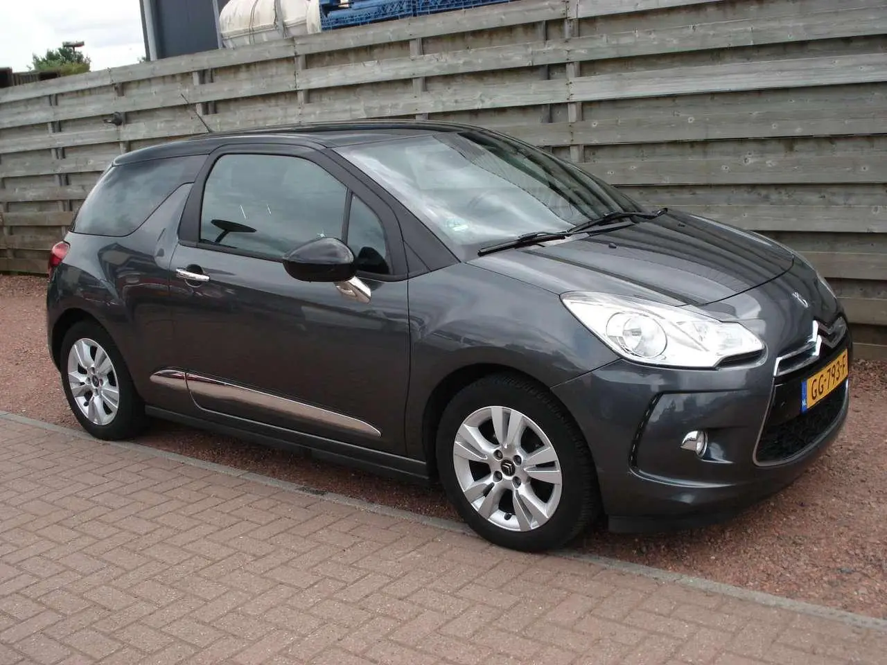 Photo 1 : Citroen Ds3 2015 Essence