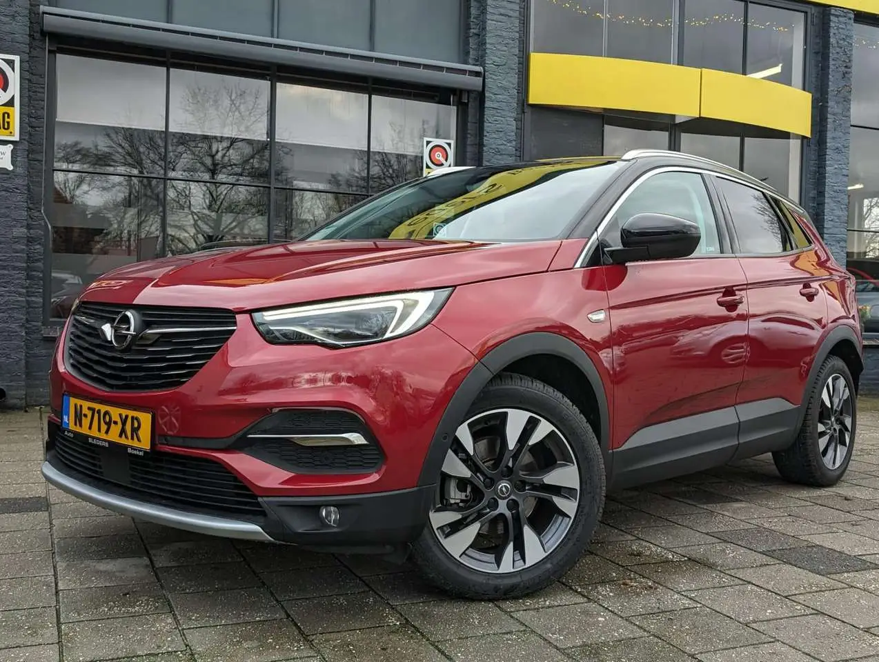 Photo 1 : Opel Grandland 2018 Essence