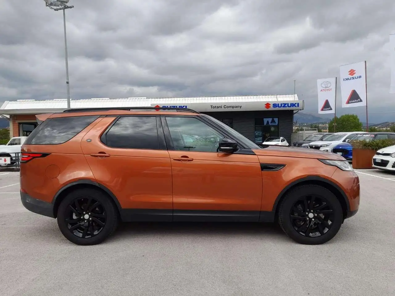 Photo 1 : Land Rover Discovery 2018 Diesel